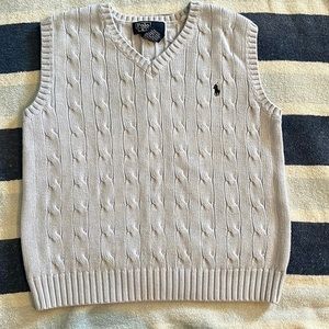 Polo- Vest in light purple size 6.  100% Cotton